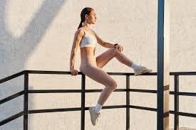 湖人关键战12胜0负仍要交易，有必要忍痛割里夫斯吗？